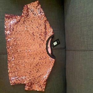 Sequin crop top. Pink Size Medium